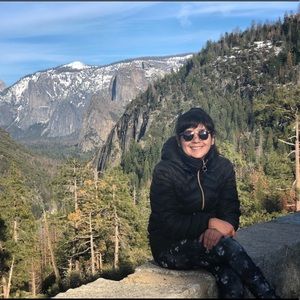 Meet your Posher, Andrea